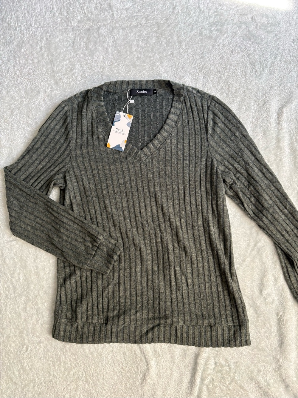 Women’s Olive Green Ribbed V-Neck Sweater